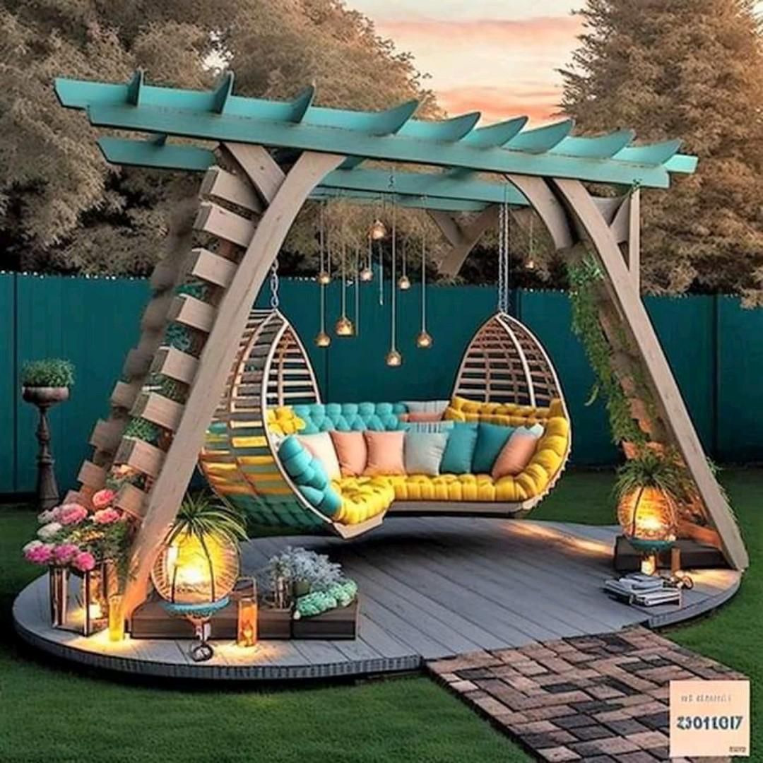 16 Wooden Pallet Ideas for Your Outdoor Space 16 Wooden Pallet Ideas for Your Outdoor Space