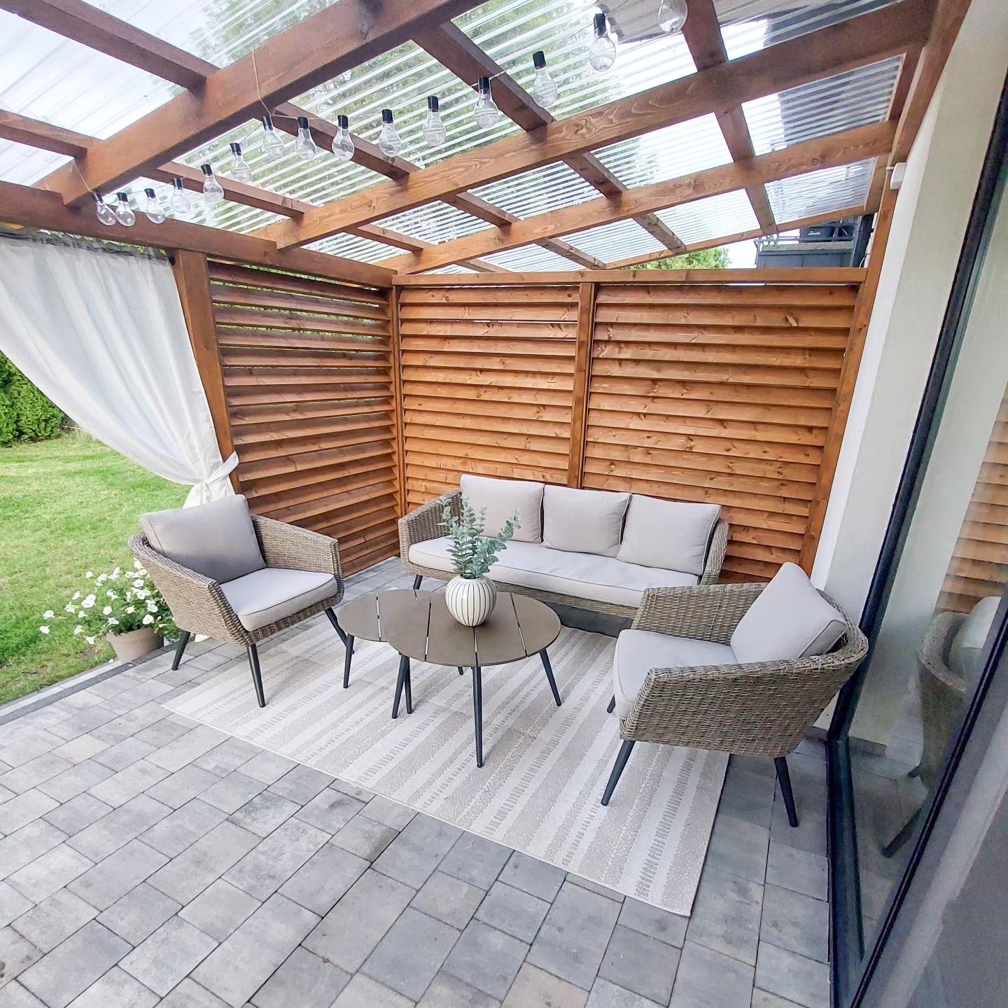 19 Pergola Designs That Will Make You Love Your Backyard 19 Pergola Designs That Will Make You Love Your Backyard