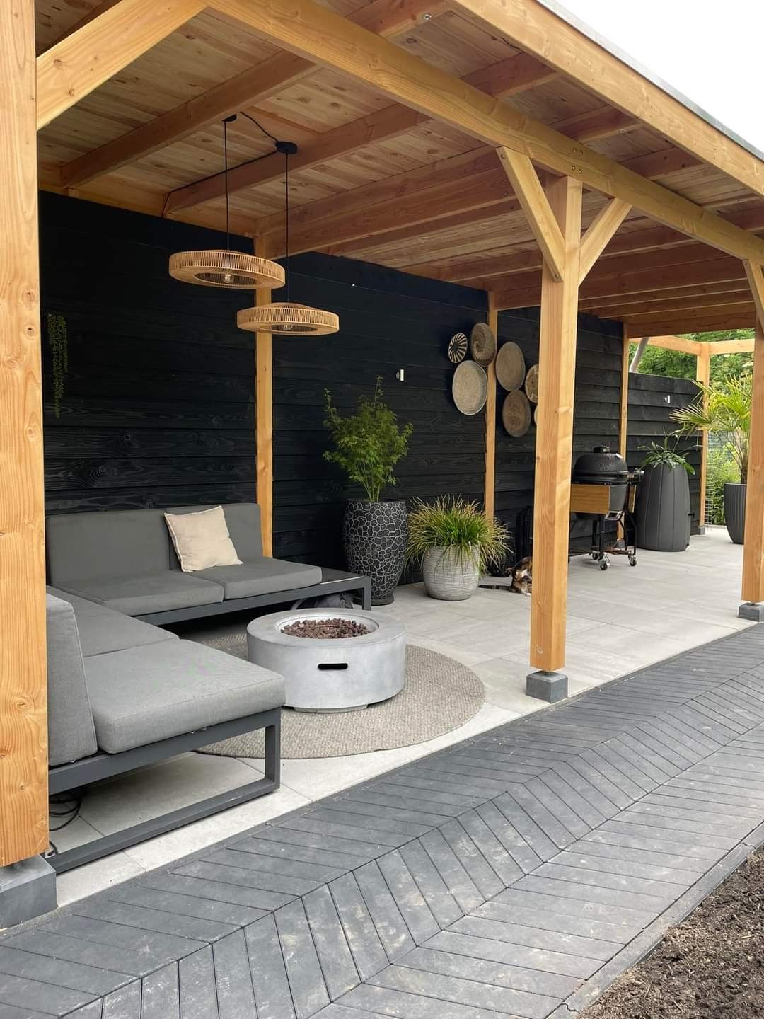 30 Stunning Pergola and Gazebo Designs You’ll Love