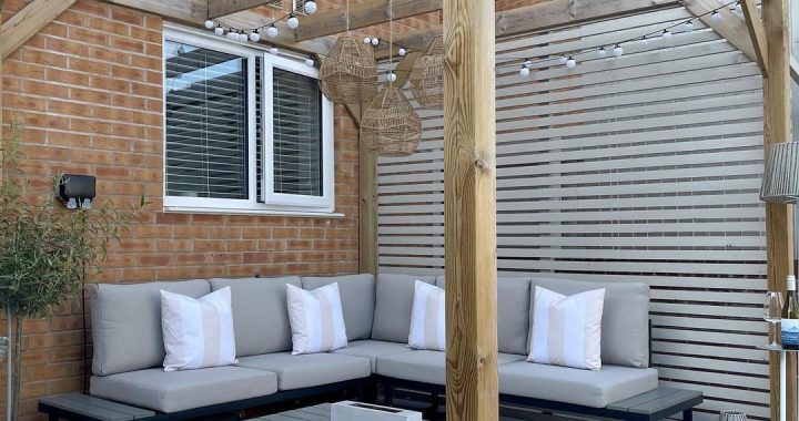 34 Beautiful Pergola Designs to Elevate Your Backyard