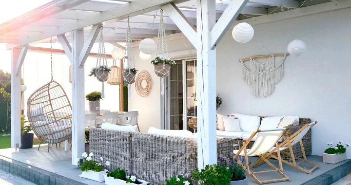 25 Great Pergola Ideas That You’ll Like