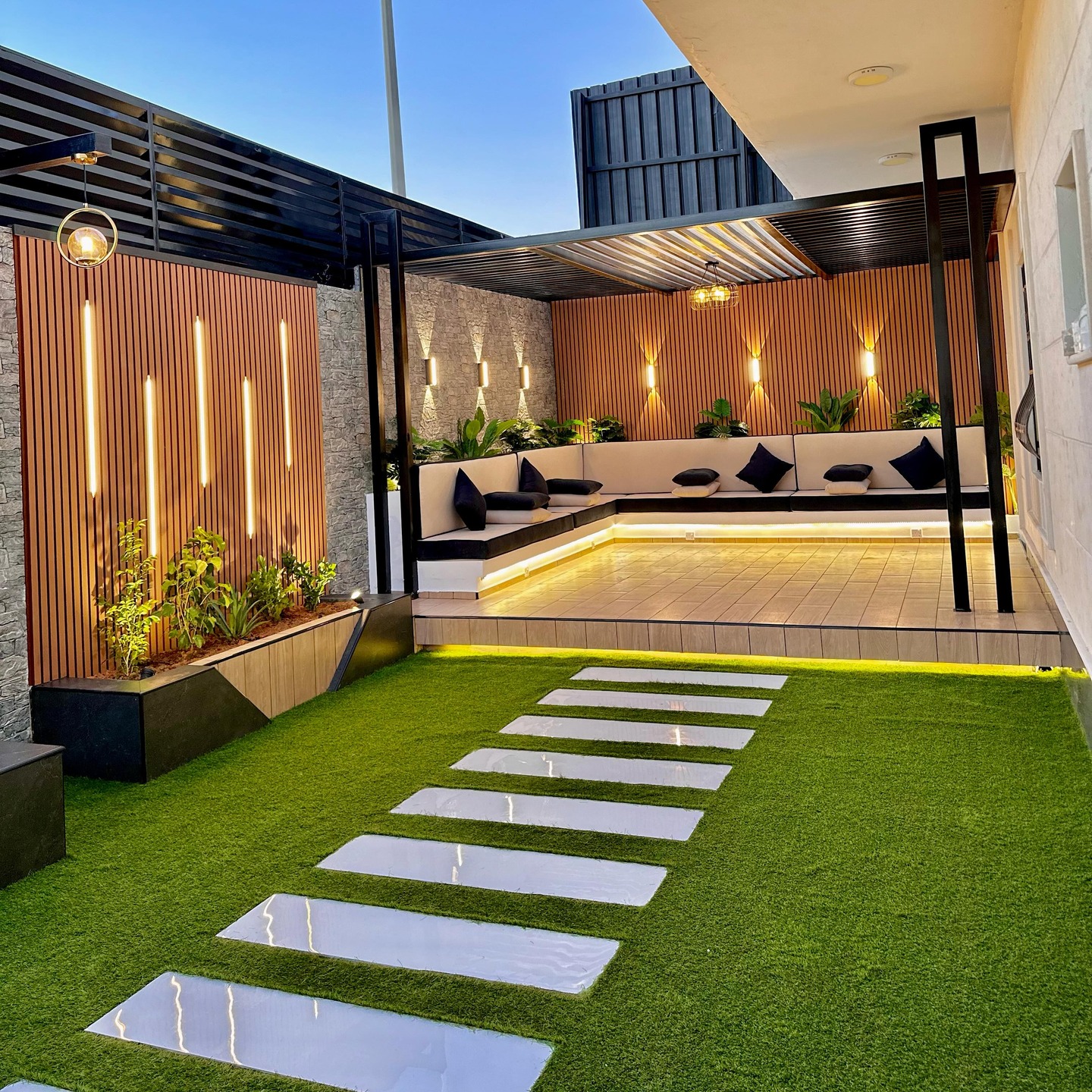 21 Great Pergola Designs to Transform Your Backyard