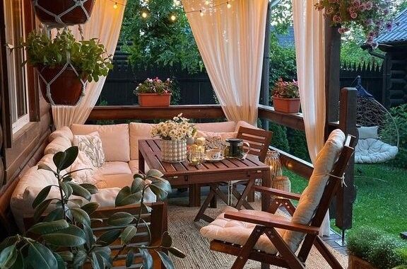 20 Pergola Decor Ideas to Add Charm and Comfort to Your Backyard