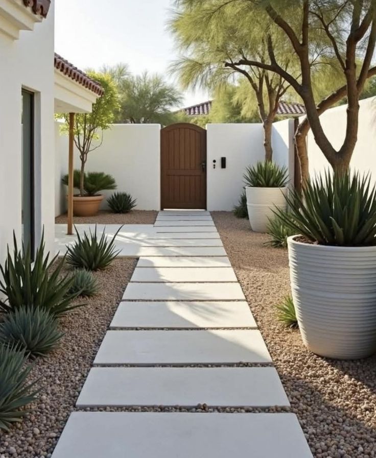 23 Stunning Walkway Ideas to Transform Your Outdoor Space