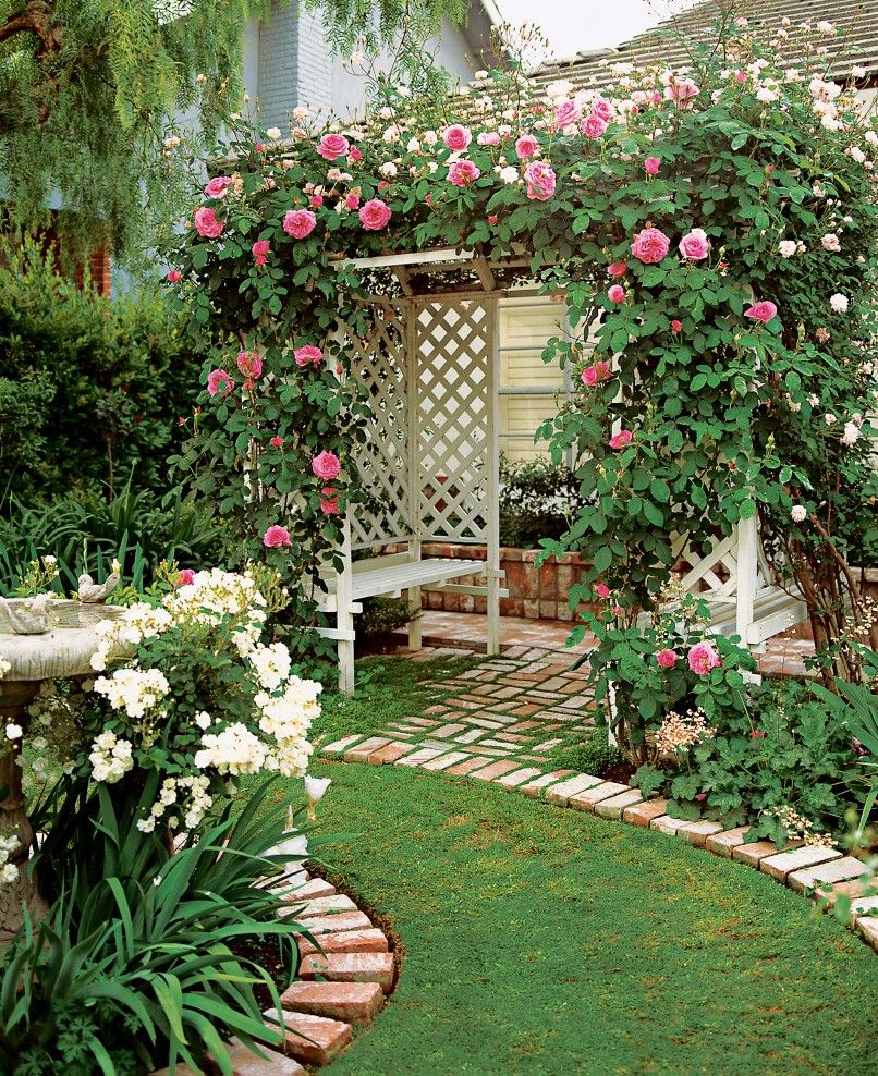 20 Garden Gate Ideas to Enhance Your Outdoor Entryways