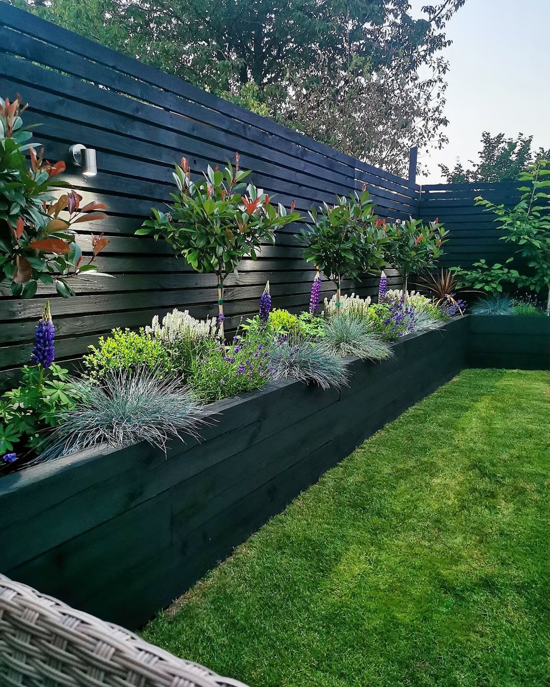 22 Gorgeous Fence Ideas That Will Inspire Your Next Project