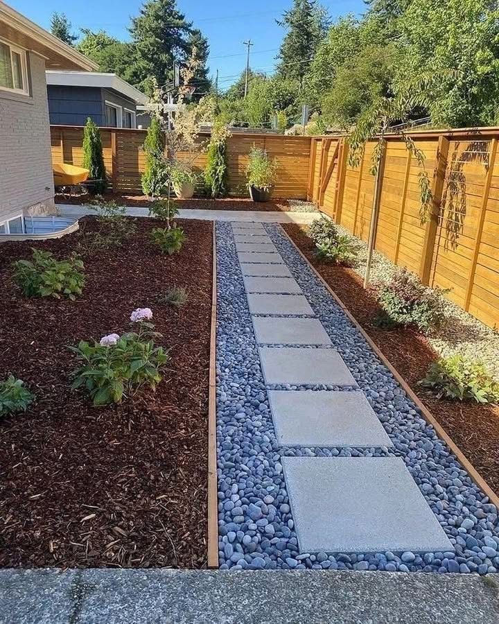 28 Inspiring Walkway Designs for a Beautiful Pathway