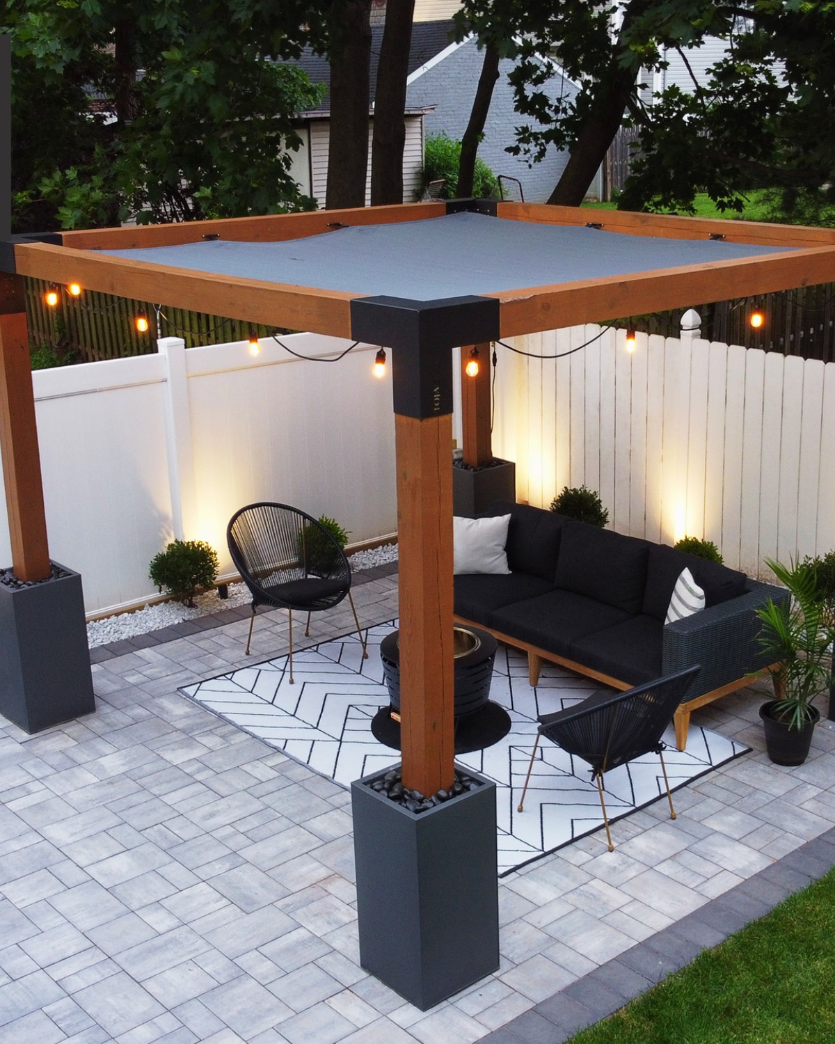 20 Simple Pergola Designs to Transform Your Backyard