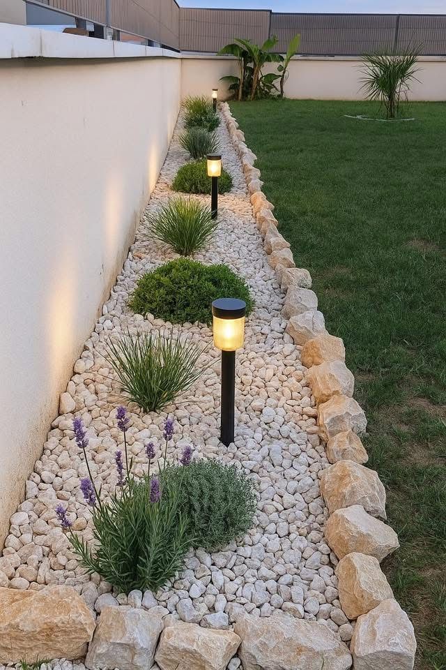 22 Fence Ideas to Enhance Your Outdoor Space