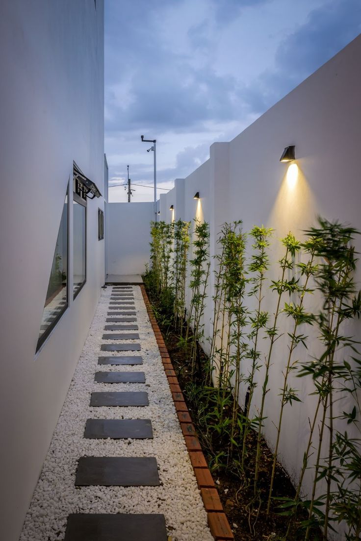 27 Walkway Ideas to Elevate Your Outdoor Space