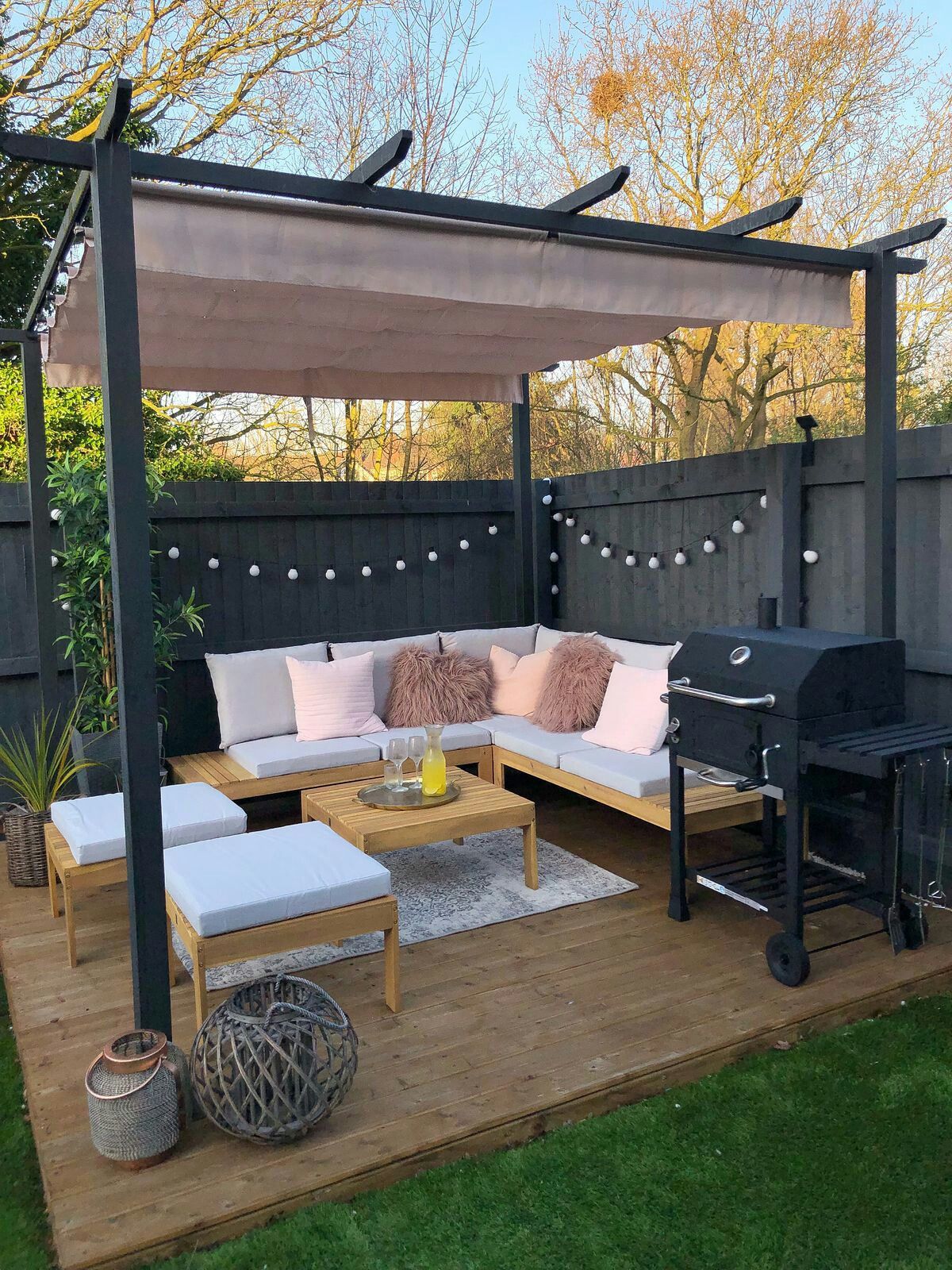 22 Small Pergola Ideas for Cozy Backyard Retreats 22 Small Pergola Ideas for Cozy Backyard Retreats