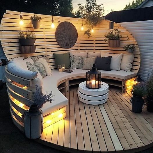 Transform Your Outdoor Space: 26 Stunning Ways to Use Pallet Wood for Rustic Elegance Transform Your Outdoor Space: 26 Stunning Ways to Use Pallet Wood for Rustic Elegance