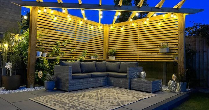 Enhance Your Outdoor Space: 25 Must-See Corner Pergola Ideas