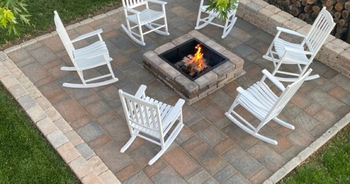 23 Stunning Backyard Fire Pits You’ll Love