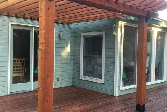 24 Stunning and Simple Pergola Ideas to Transform Your Backyard